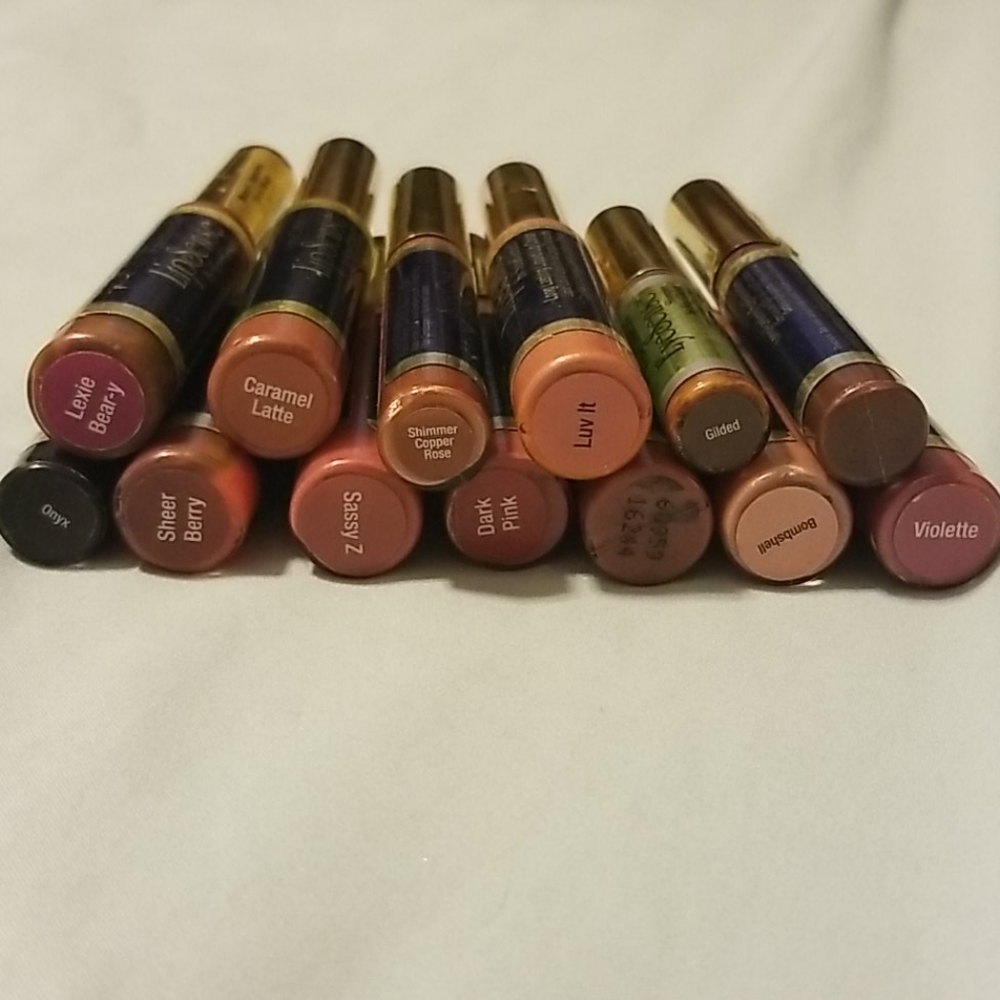 Lipsense 9 lippies and 3 eyeshadows with 1 liner